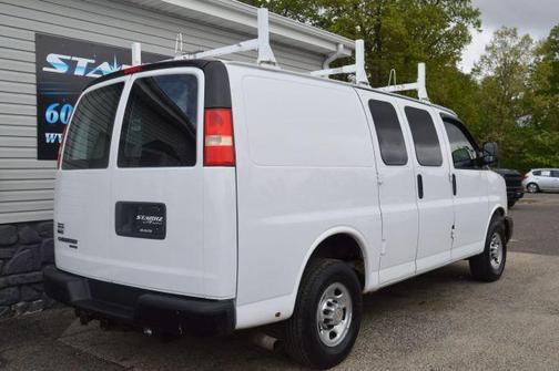2011 Chevrolet Express 2500 Work Van