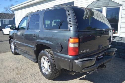 2003 GMC Yukon Denali