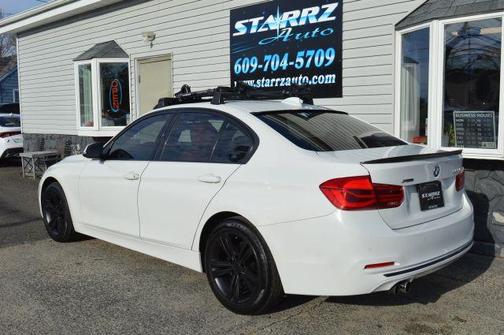 2017 BMW 330 i xDrive