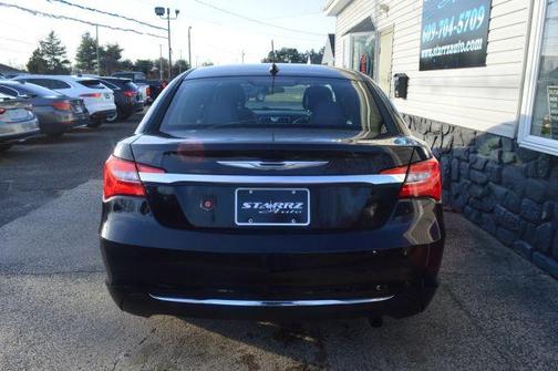 2013 Chrysler 200 Touring