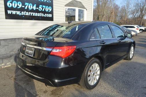 2013 Chrysler 200 Touring