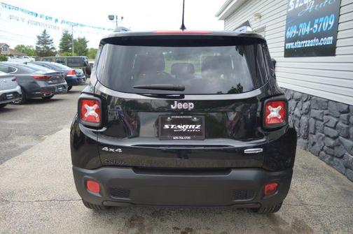 Black 2017 Jeep Renegade Latitude