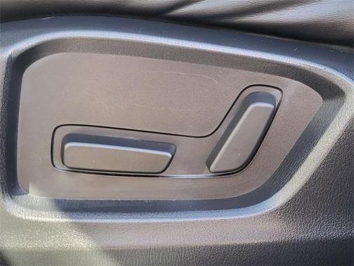 2025 Mazda CX-5 Select