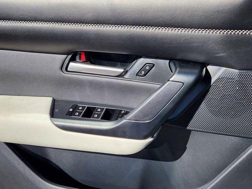 2026 Mazda CX-50 Premium