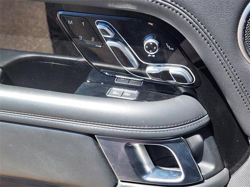 2022 Land Rover Range Rover P525 HSE Westminster