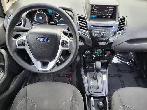 2017 Ford Fiesta SE