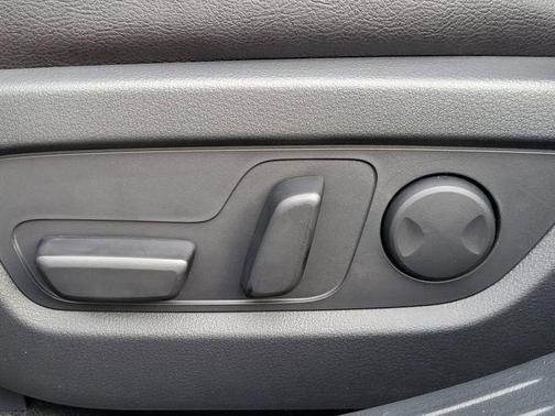 2026 Mazda CX-50 Premium Plus