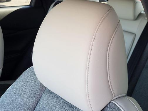 2026 Mazda CX-30 2.5 S Aire Edition