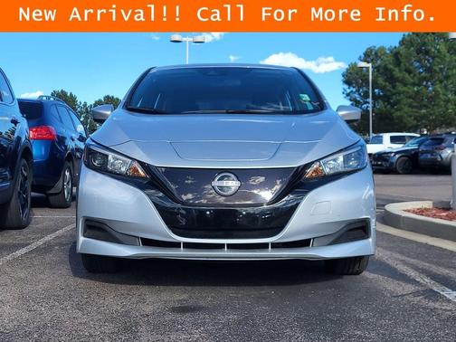 Brilliant Silver Metallic 2024 Nissan Leaf S