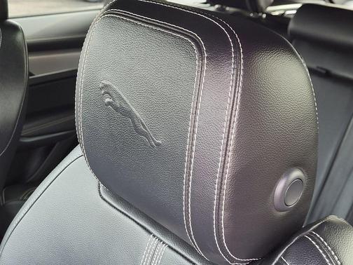 2024 Jaguar F-PACE P250 R-Dynamic S