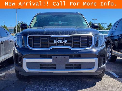 Ebony Black 2024 Kia Telluride S