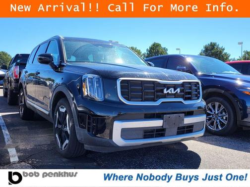 Ebony Black 2024 Kia Telluride S