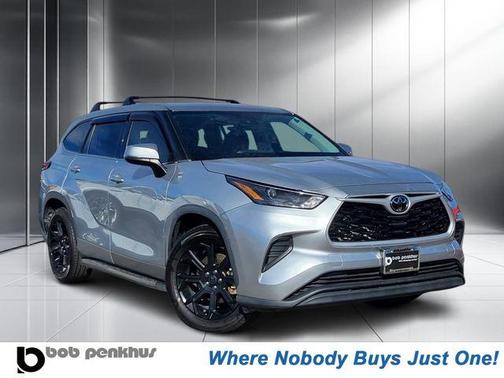 2022 Toyota Highlander L