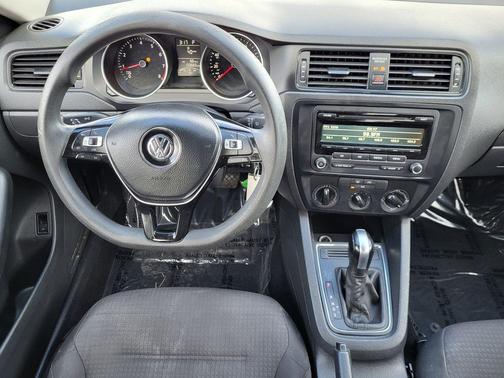 2015 Volkswagen Jetta 2.0L S