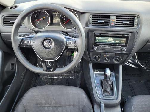 2015 Volkswagen Jetta 2.0L S