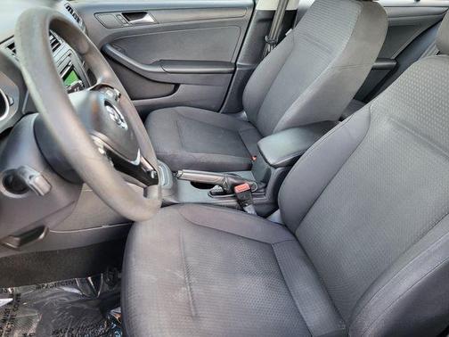 2015 Volkswagen Jetta 2.0L S