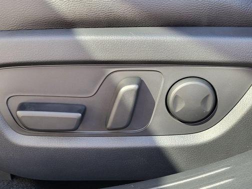 2026 Mazda CX-50 Premium