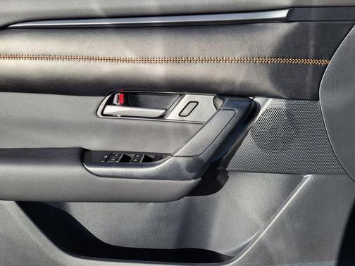 2026 Mazda CX-50 Premium