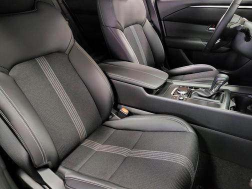 2026 Mazda CX-50 Select