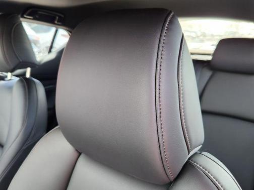 2026 Mazda Mazda3 FWD w/Preferred Package