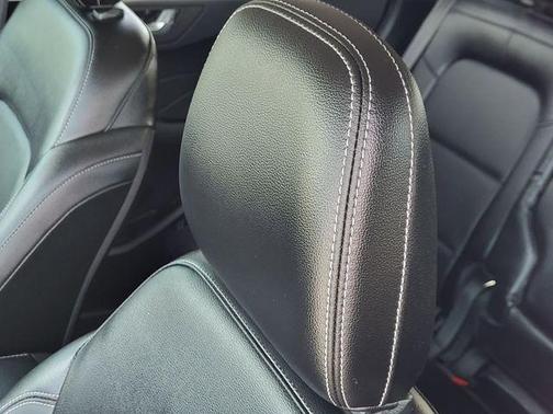 2022 Ford Escape PHEV SEL