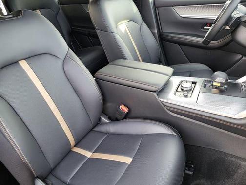 2026 Mazda CX-90 Premium Plus