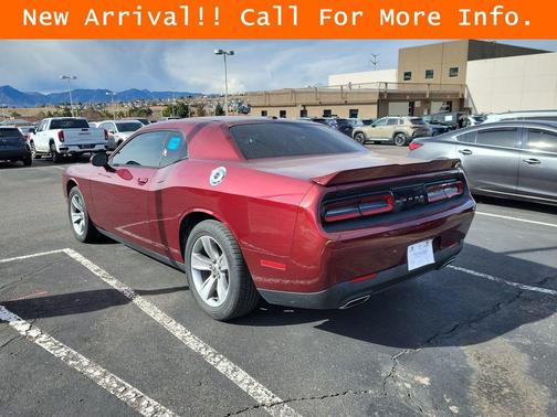 2020 Dodge Challenger SXT
