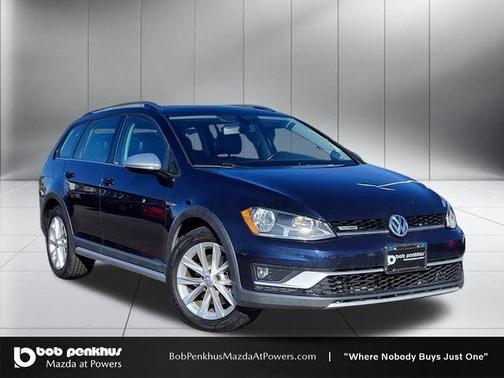 2017 Volkswagen Golf Alltrack TSI SE