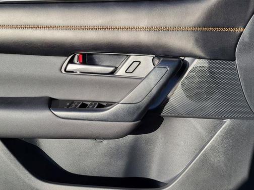 2026 Mazda CX-50 Premium