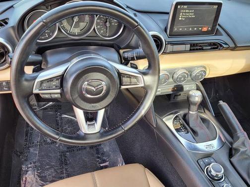 2017 Mazda MX-5 Miata RF Grand Touring