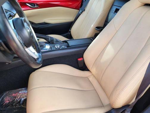 2017 Mazda MX-5 Miata RF Grand Touring