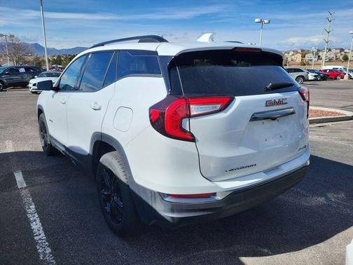 2023 GMC Terrain AT4