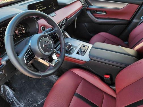 2025 Mazda CX-70 PHEV Premium Plus Package