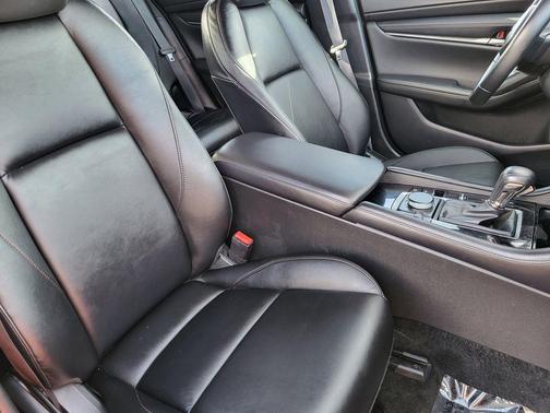 2024 Mazda Mazda3 FWD w/Select Package