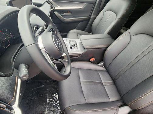 2025 Mazda CX-70 PHEV Premium Package