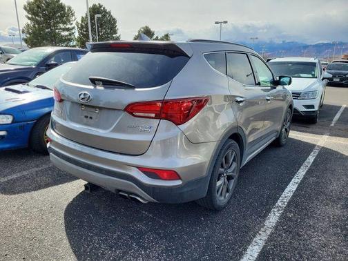 2018 Hyundai Santa Fe Sport 2.0L Turbo Ultimate