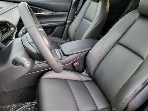 2026 Mazda CX-30 Select