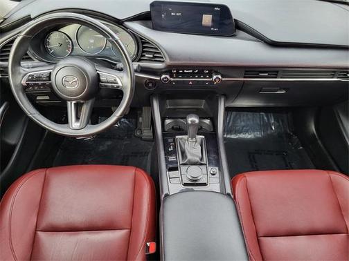 2024 Mazda Mazda3 2.5 S Carbon Edition