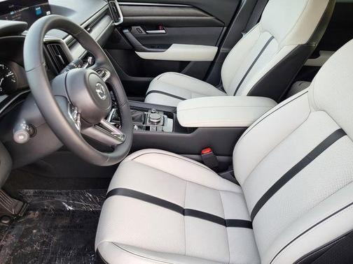 2026 Mazda CX-50 Premium