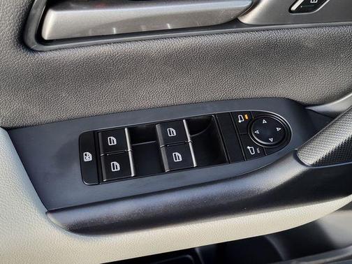 2026 Mazda CX-50 Premium