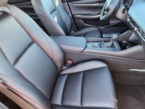 2026 Mazda Mazda3 FWD w/Select Package