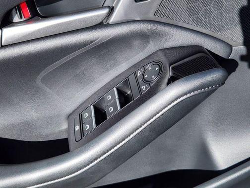 2025 Mazda Mazda3 FWD w/Select Package