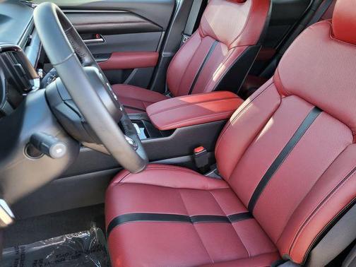 2026 Mazda CX-50 Premium Plus