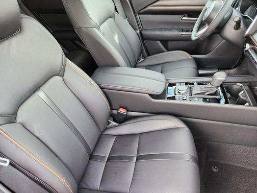 2026 Mazda CX-50 Premium