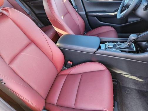 2026 Mazda Mazda3 2.5 S Carbon Edition