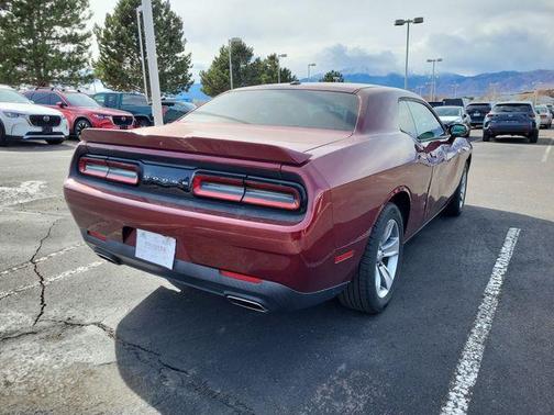 2020 Dodge Challenger SXT