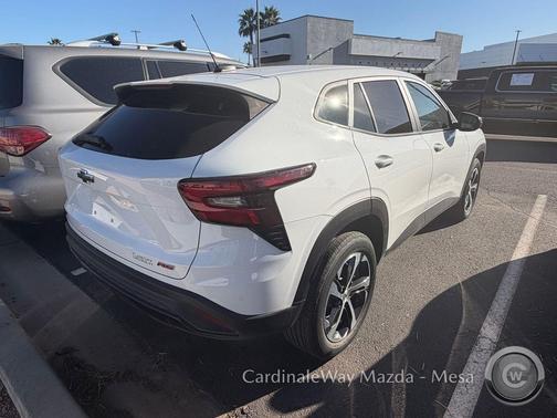 2024 Chevrolet Trax FWD 1RS