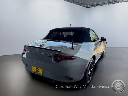 Aero Gray Metallic 2026 Mazda MX-5 Miata Club