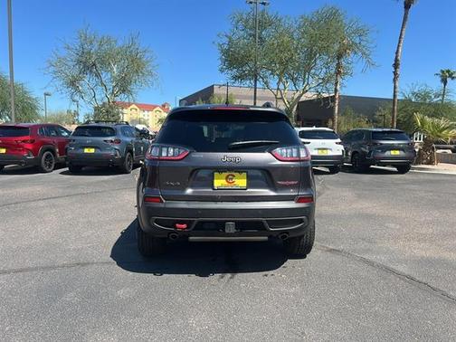 2021 Jeep Cherokee Trailhawk