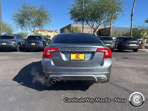 2018 Volvo S60 T5 Dynamic